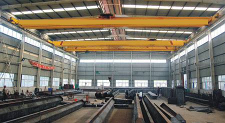 An toàn khi vận hành cầu trục